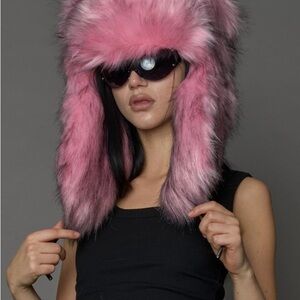 Chic Pink Faux Fur Hat with Sunglasses